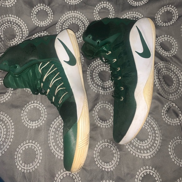 Nike Shoes Nike Hyperdunk Green Basketball Shoes Poshmark